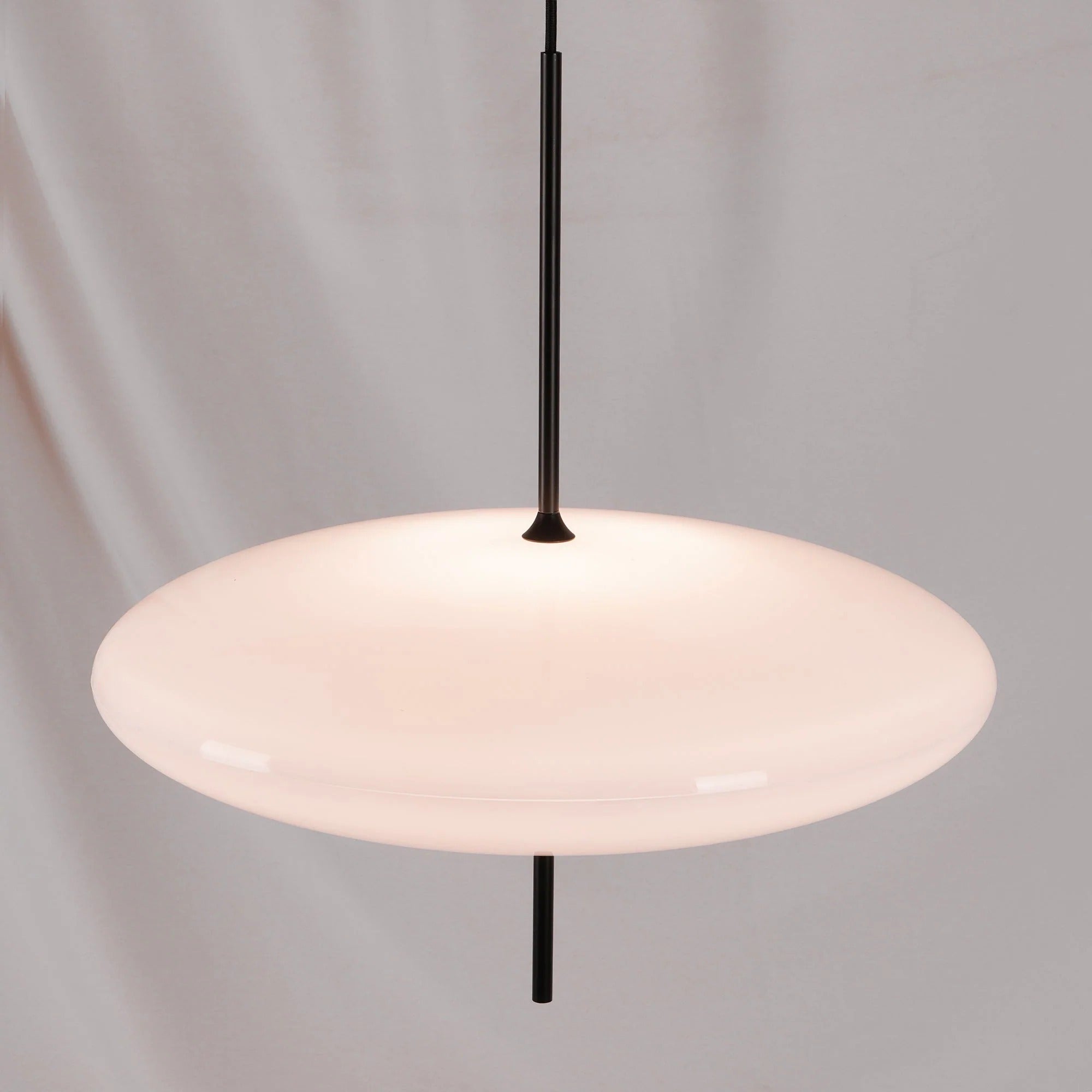Lunaria - Model 2065 Pendant Lamp, Black/White LUMINORLIGHTING