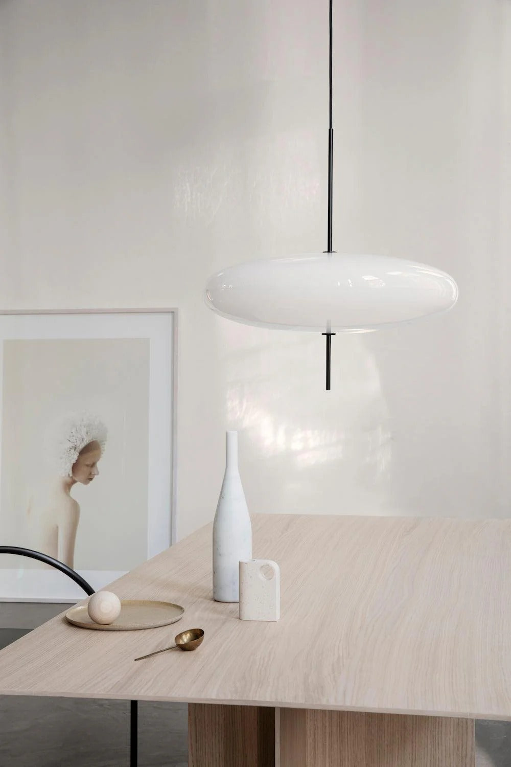 Lunaria - Model 2065 Pendant Lamp, Black/White LUMINORLIGHTING