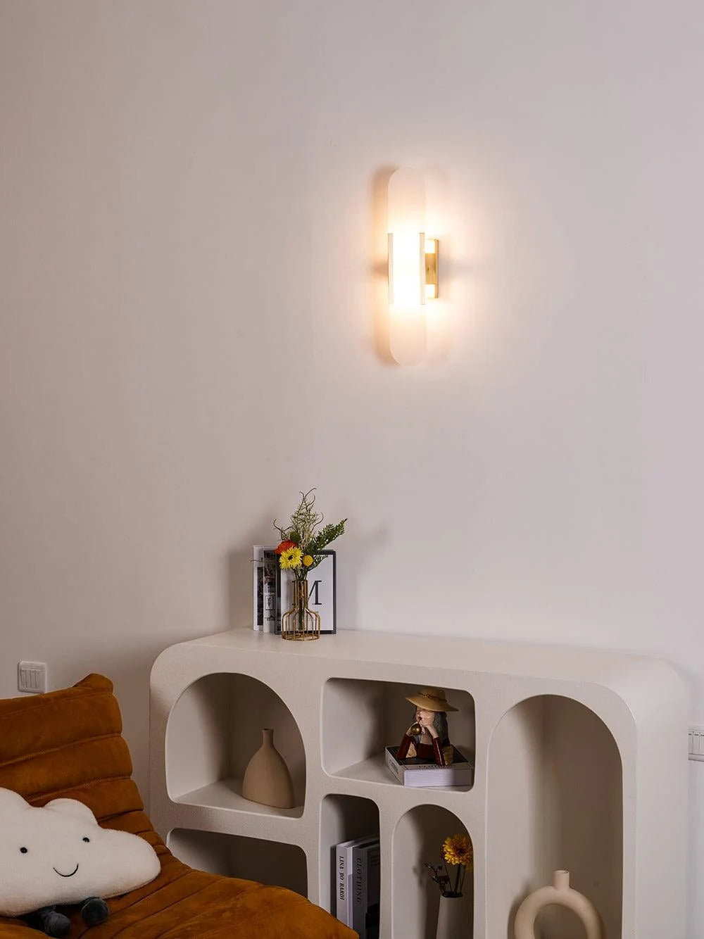 Serica - Elegant Alabaster Indoor Wall Llight, 2 Size LUMINORLIGHTING