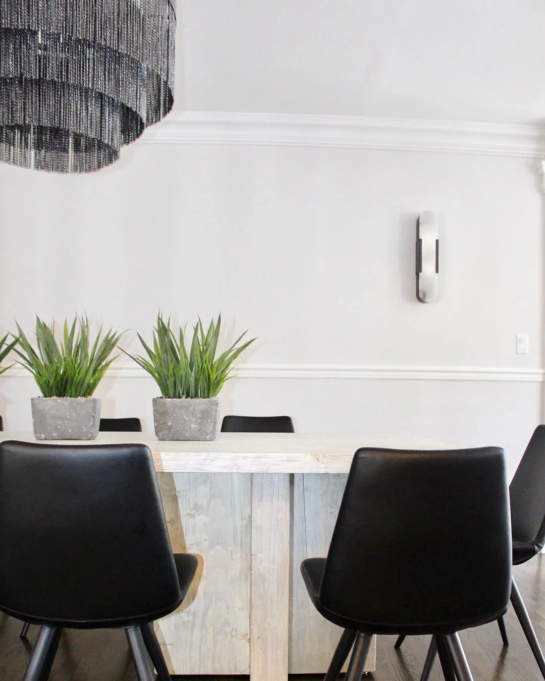 Serica - Elegant Alabaster Indoor Wall Llight, 2 Size LUMINORLIGHTING