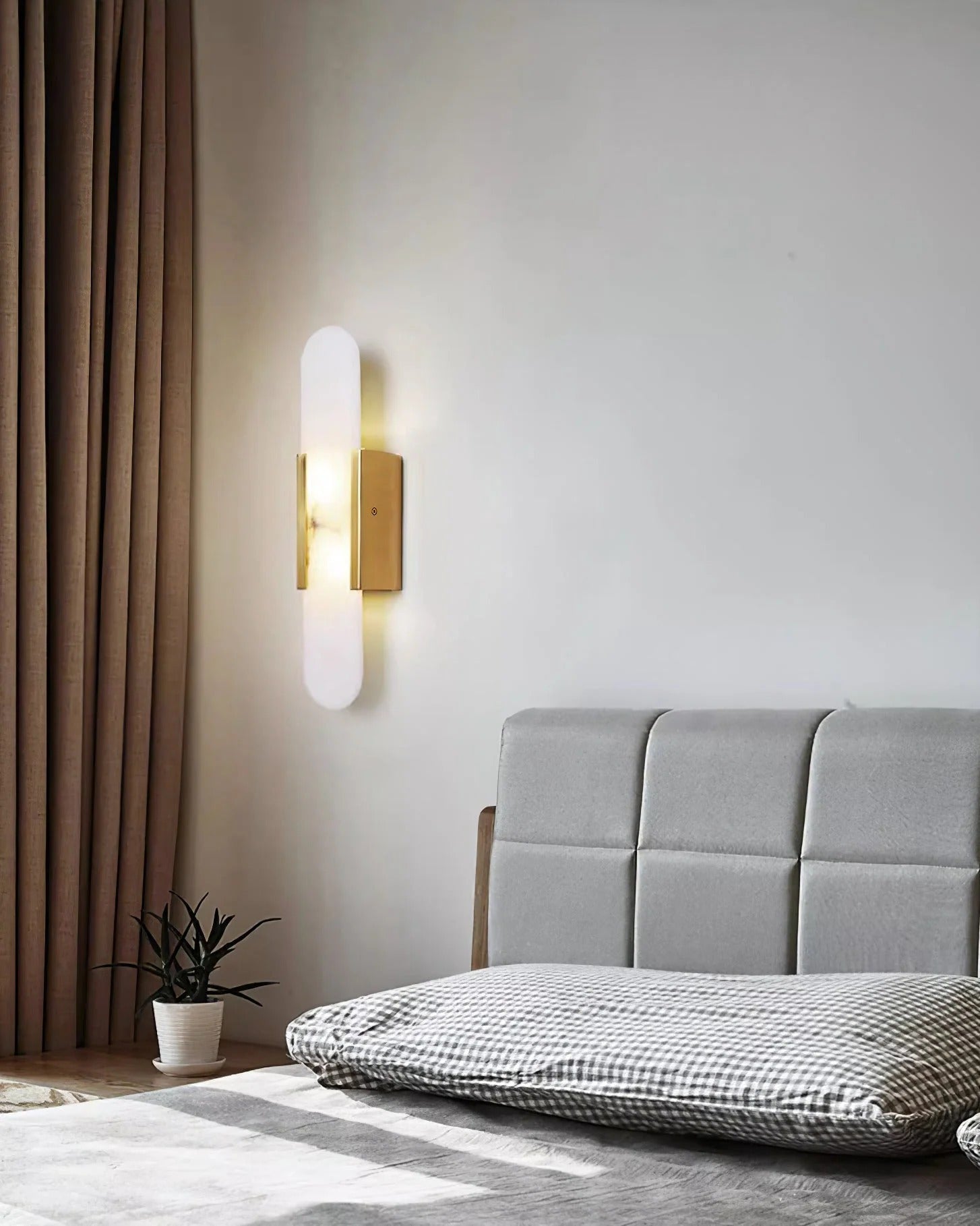 Serica - Elegant Alabaster Indoor Wall Llight, 2 Size LUMINORLIGHTING